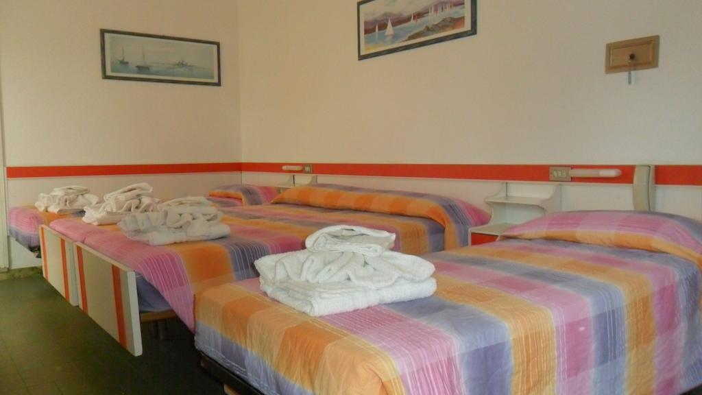 Hotel Michelangelo Bellaria-Igea Marina Oda fotoğraf