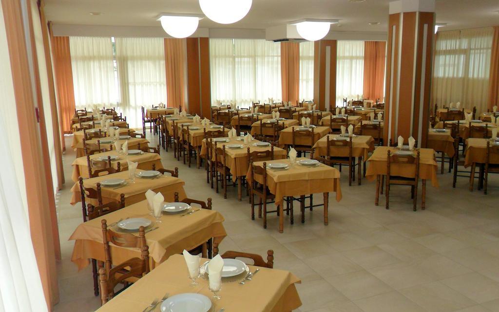 Hotel Michelangelo Bellaria-Igea Marina Dış mekan fotoğraf